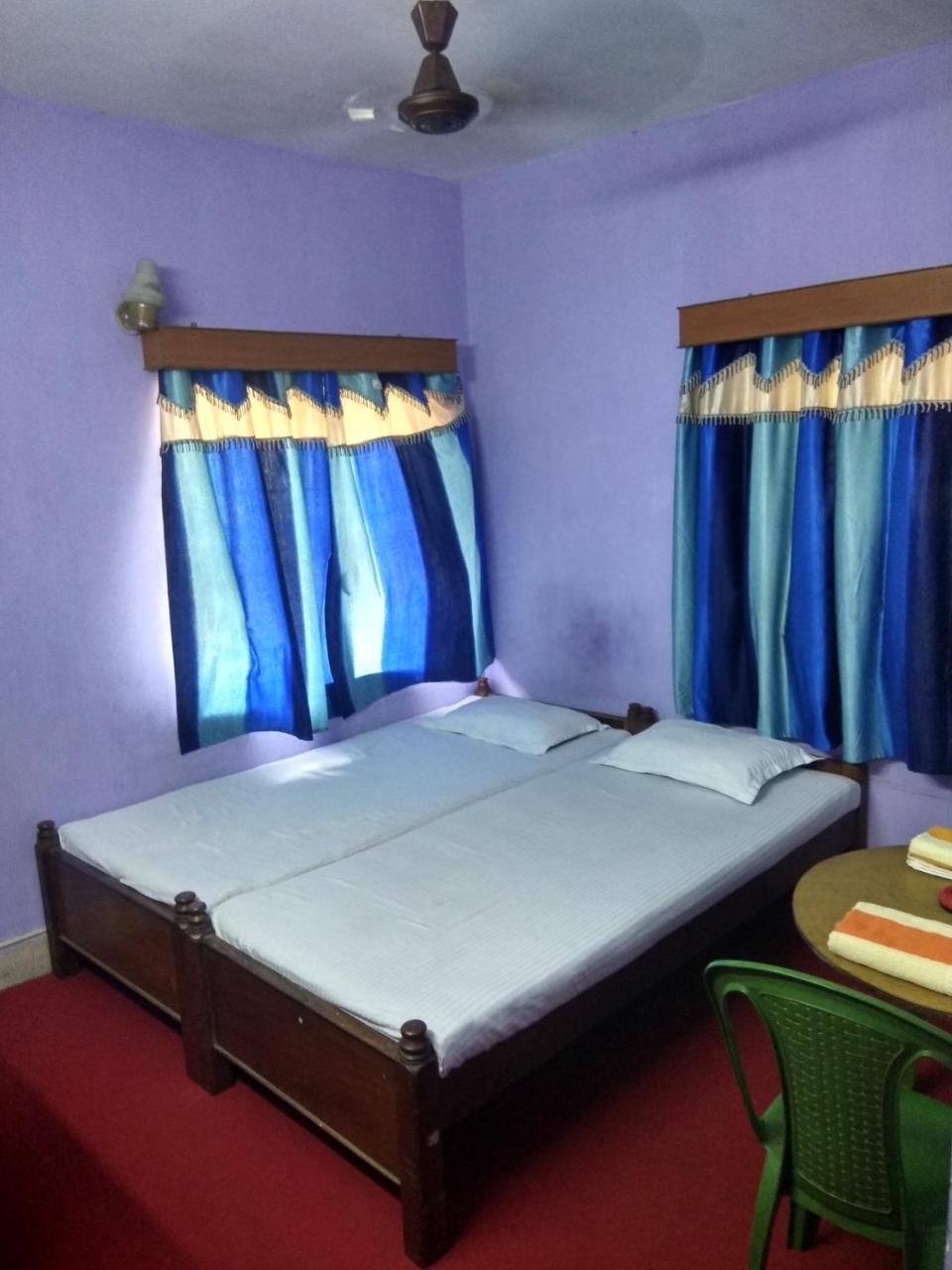 Renu Guest House Kolkata Luaran gambar